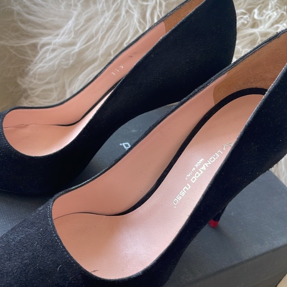 DEAL OF THE DAY ‼️ Black Velvet Heels - - Picture 11 of 11